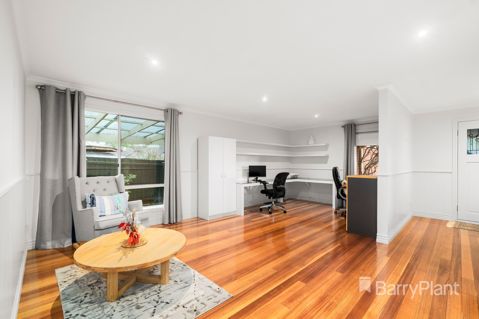 5 Stringybark Place, South Morang, VIC 3752, South Morang - Thumbnail 2