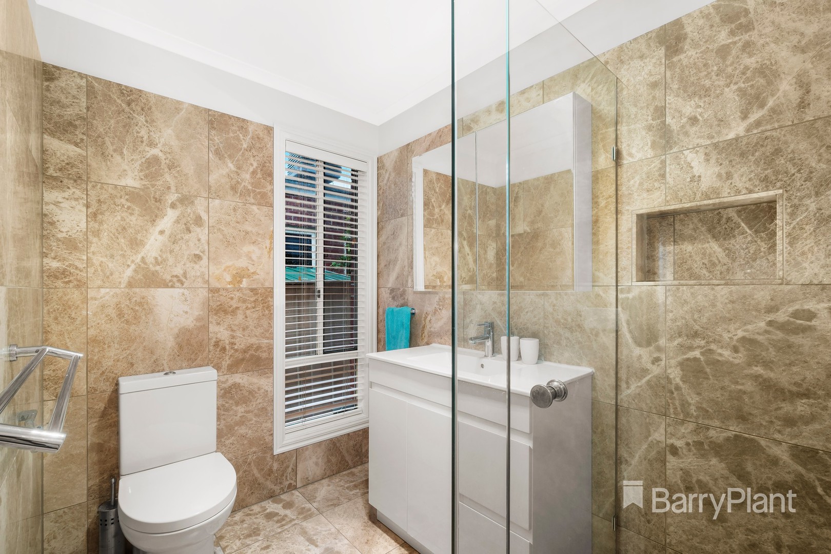 5 Stringybark Place, South Morang, VIC 3752, South Morang - Thumbnail 8