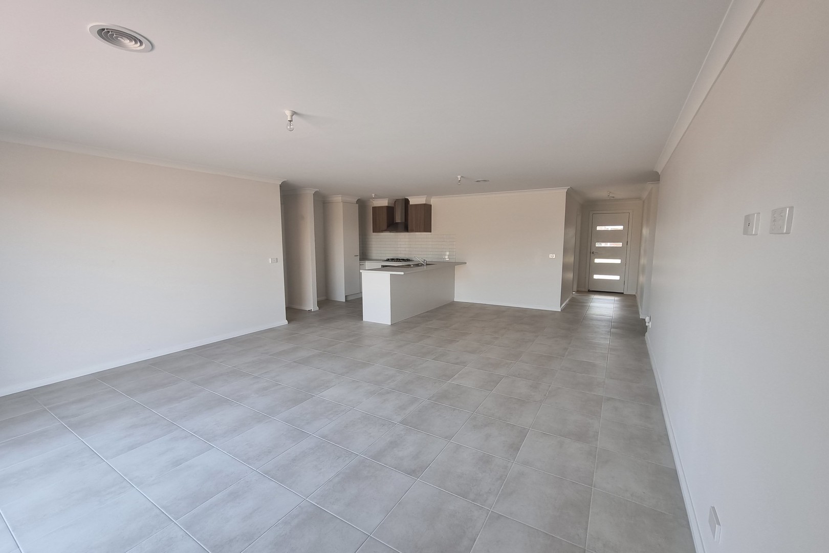 5 Sutterby Place, Red Cliffs, VIC 3496, Red Cliffs - Thumbnail 2