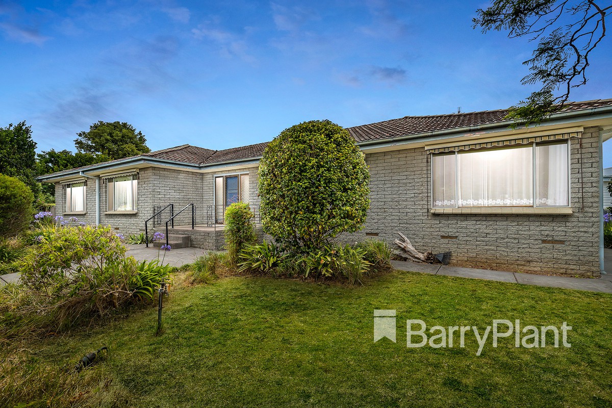 5 The Crescent, Rosebud, VIC 3939, Rosebud - Thumbnail 3