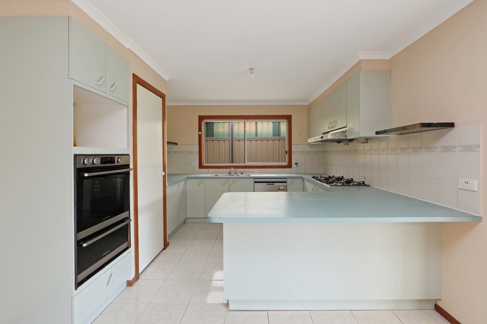 5 The Fairway, Rowville, VIC 3178, Rowville - Thumbnail 2