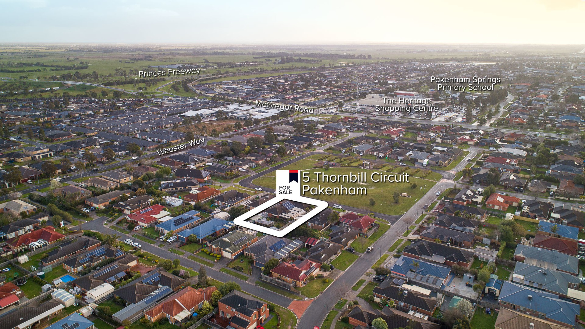 5 Thornbill Circuit, Pakenham, VIC 3810, Pakenham - Thumbnail 2