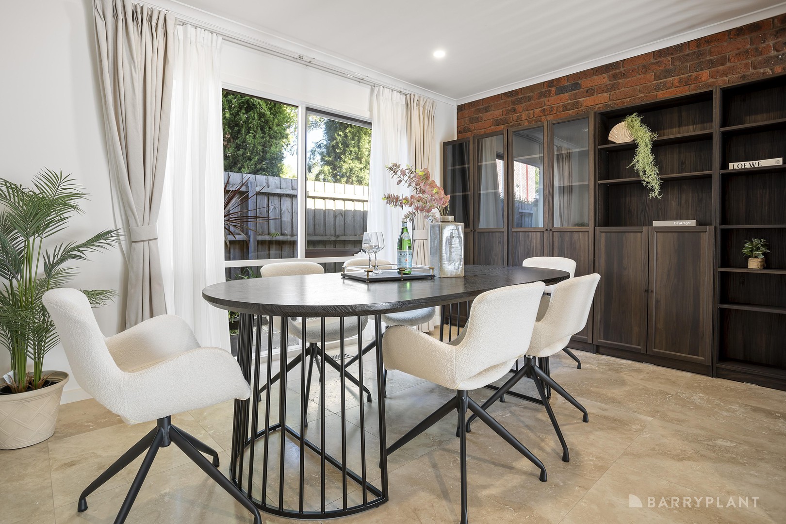5 Thorncombe Walk, Doncaster East, VIC 3109, Doncaster East - Thumbnail 5