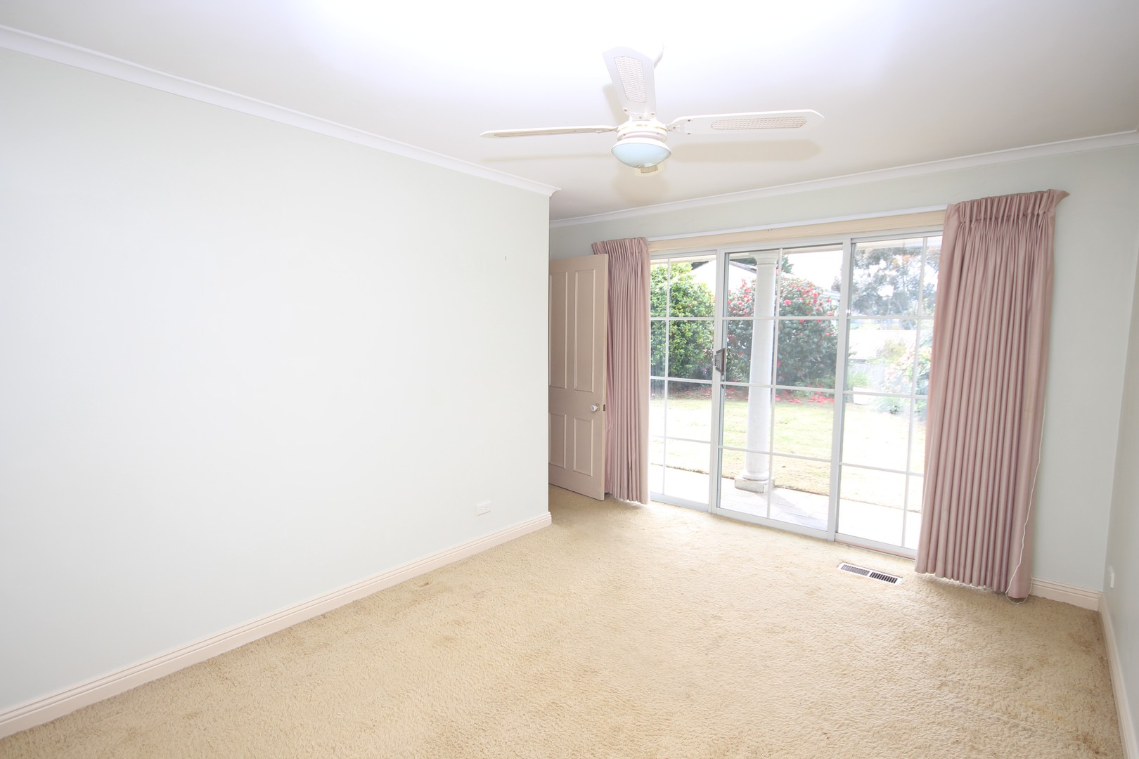 5 Thornhill Road, Highton, VIC 3216, Highton - Thumbnail 5
