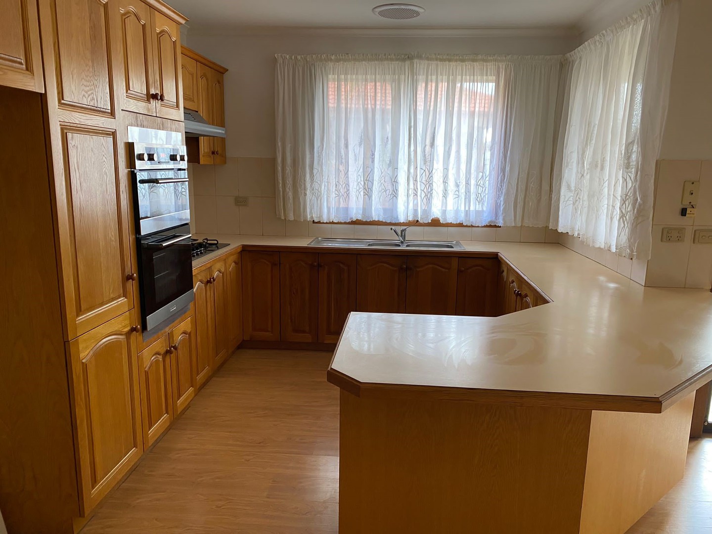 5 Tindale Court, Attwood, VIC 3049 - Thumbnail 1 - 12/10/2021