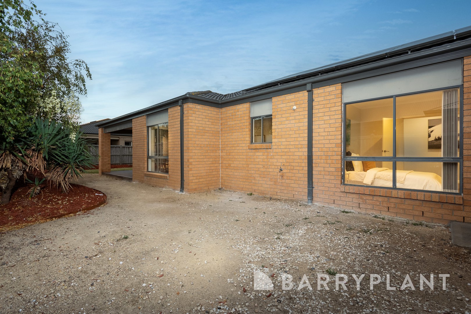 5 Tobago Avenue, Point Cook, VIC 3030, Point Cook - Thumbnail 6