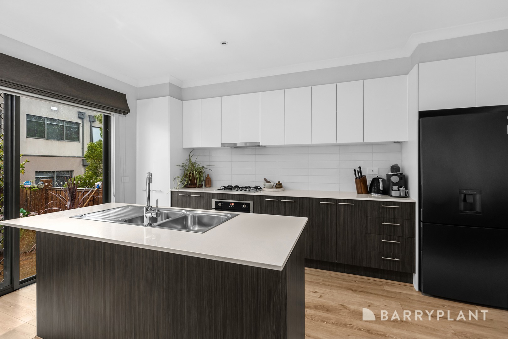 5 Toby Place, Mooroolbark, VIC 3138, Mooroolbark - Thumbnail 3