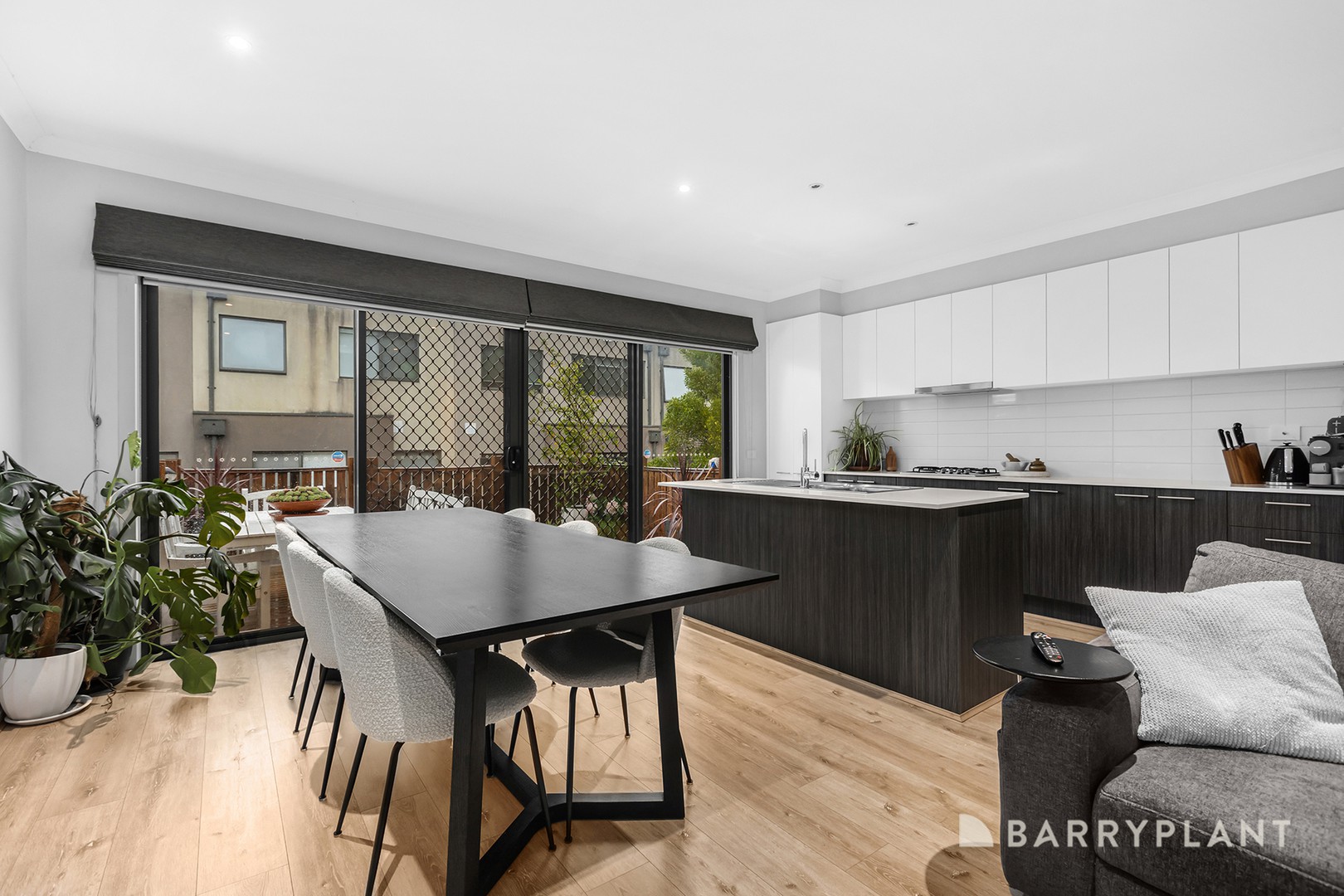 5 Toby Place, Mooroolbark, VIC 3138, Mooroolbark - Thumbnail 6