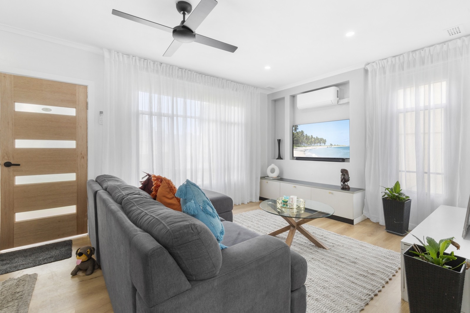 5 Tristania Street, Doveton, VIC 3177, Doveton - Thumbnail 2
