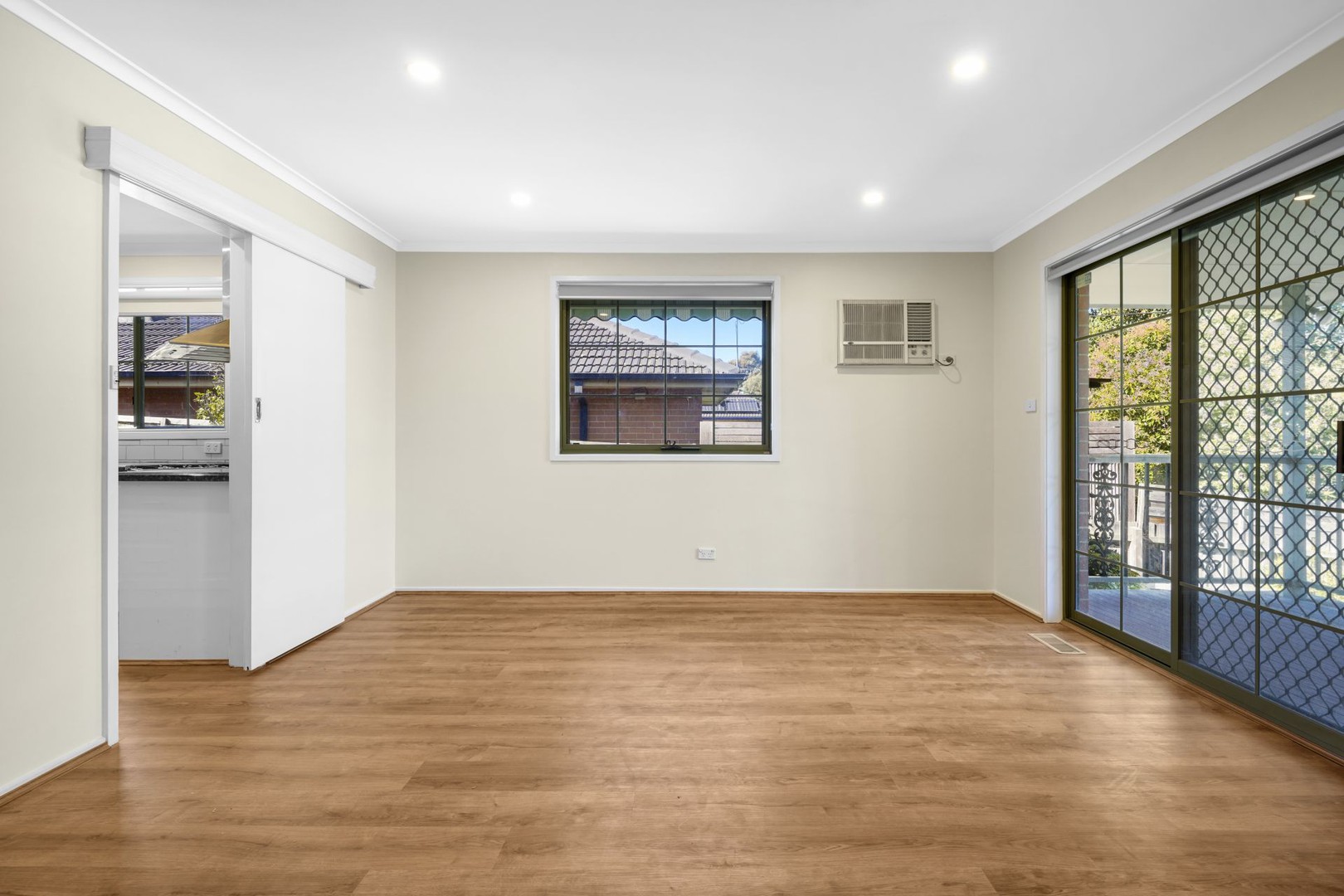 5 Tucker Road, Vermont, VIC 3133, Vermont - Thumbnail 4
