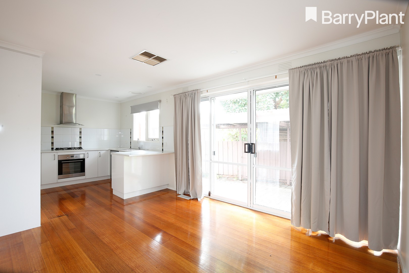 5 Tulum Court, Frankston, VIC 3199, Frankston - Thumbnail 3