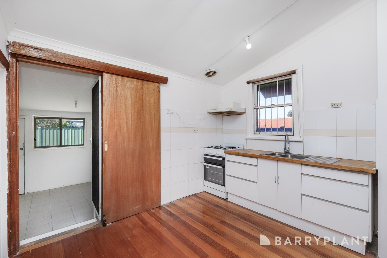 5 Union Street, Sunshine, VIC 3020, Sunshine - Thumbnail 7