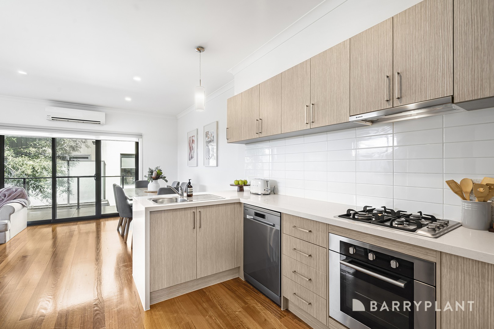 5 Ventral Walk, Mooroolbark, VIC 3138, Mooroolbark - Thumbnail 4