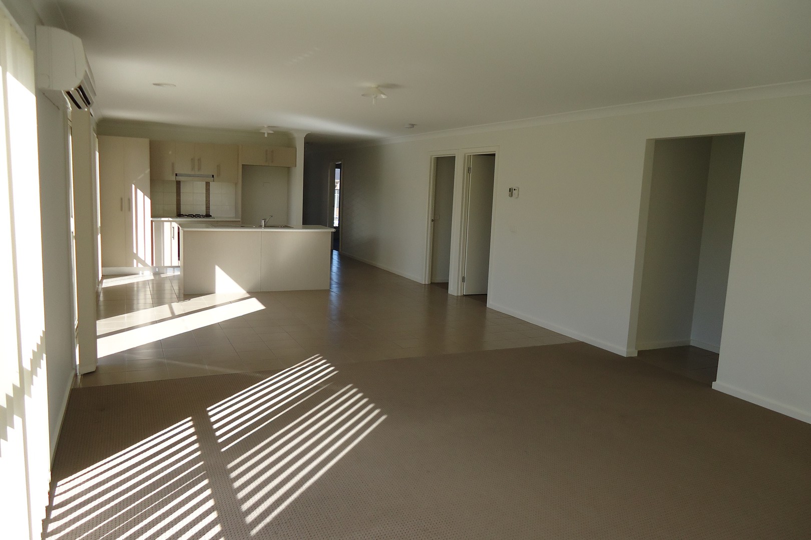 5 Vicky Court, Point Cook, VIC 3030, Point Cook - Thumbnail 4