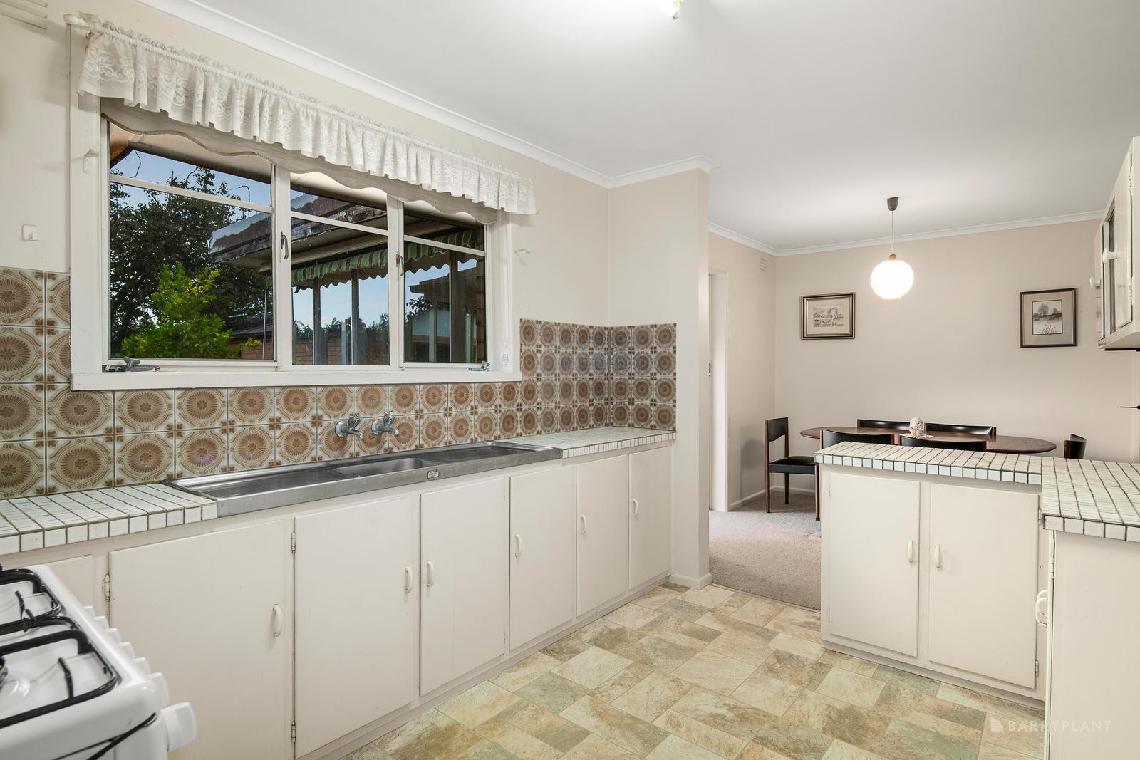 5 Vivian Street, Blackburn North, VIC 3130, Blackburn North - Thumbnail 4