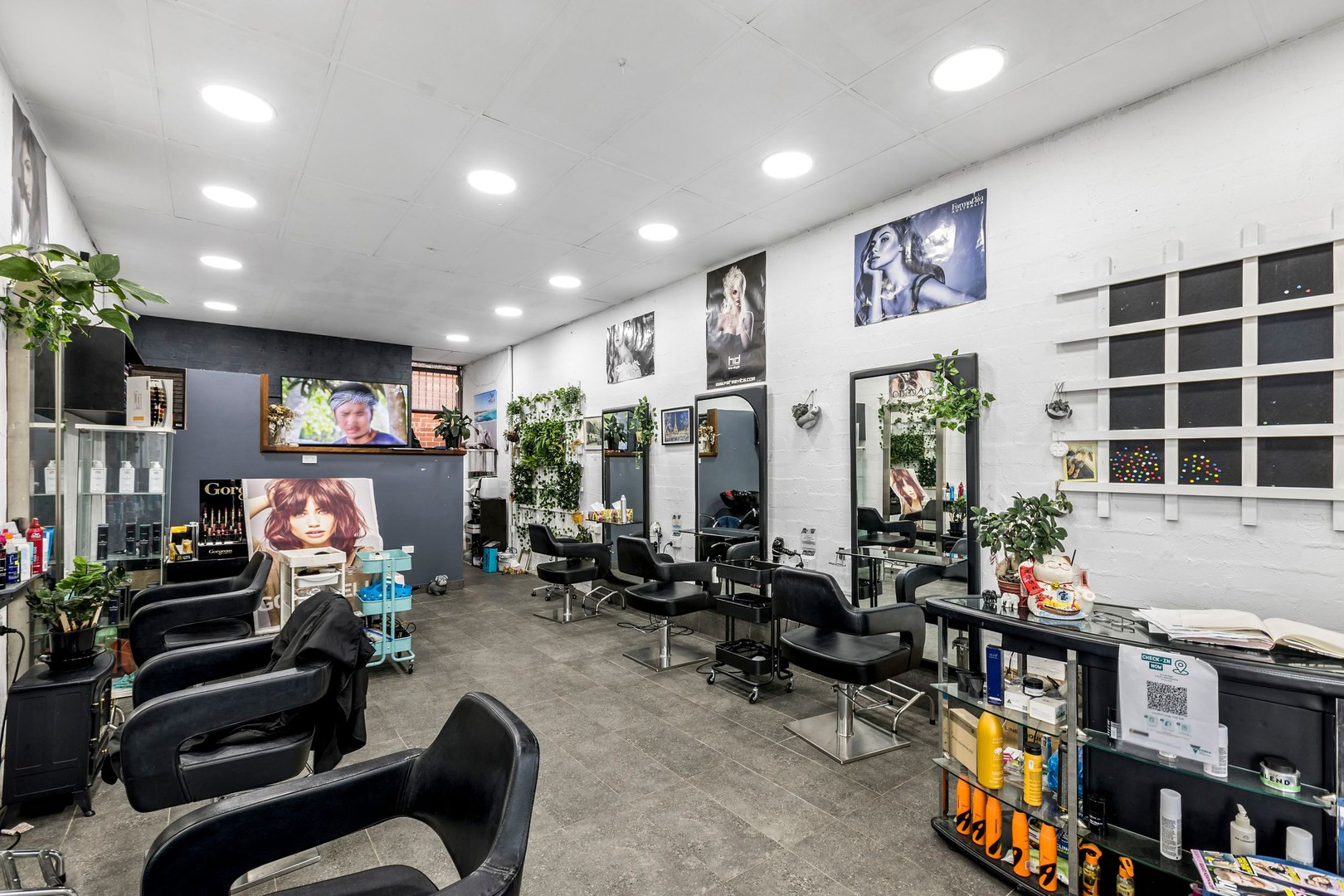 5 Wallis Mall, Niddrie, VIC 3042, Niddrie - Thumbnail 2