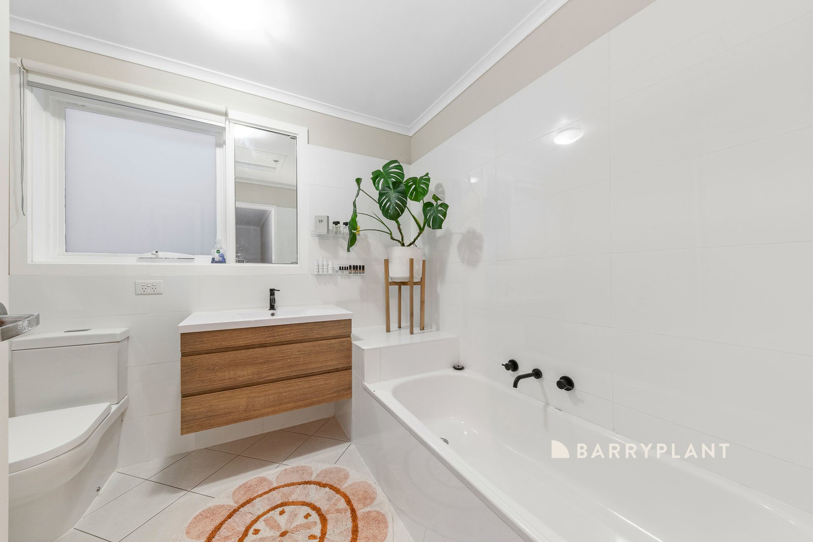 5 Warren Close, Narre Warren, VIC 3805, Narre Warren - Thumbnail 8