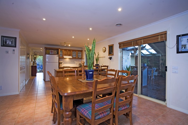 5 Watermark Way, Point Cook, VIC 3030, Point Cook - Thumbnail 6