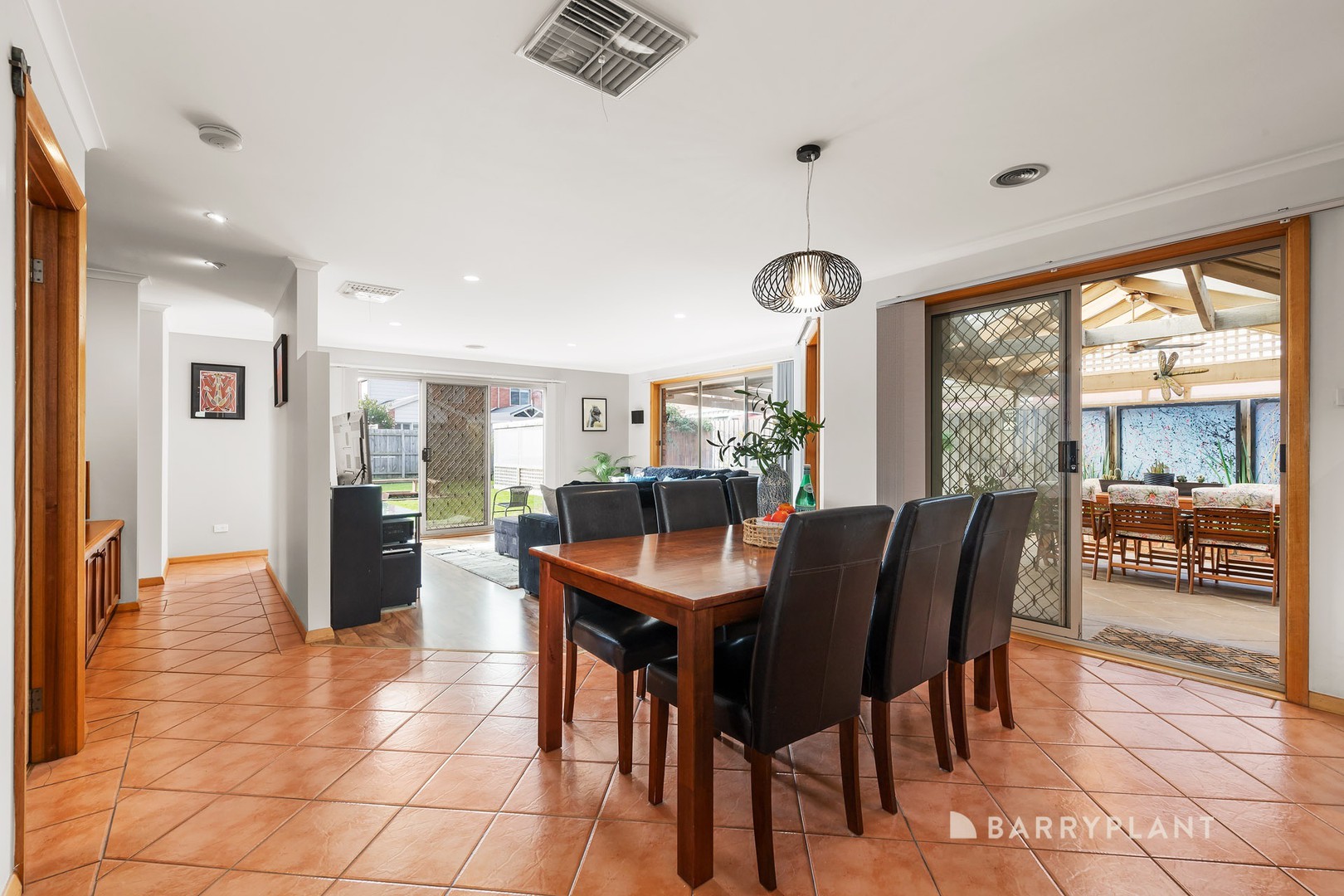 5 Wattletree Walk, South Morang, VIC 3752, South Morang - Thumbnail 5