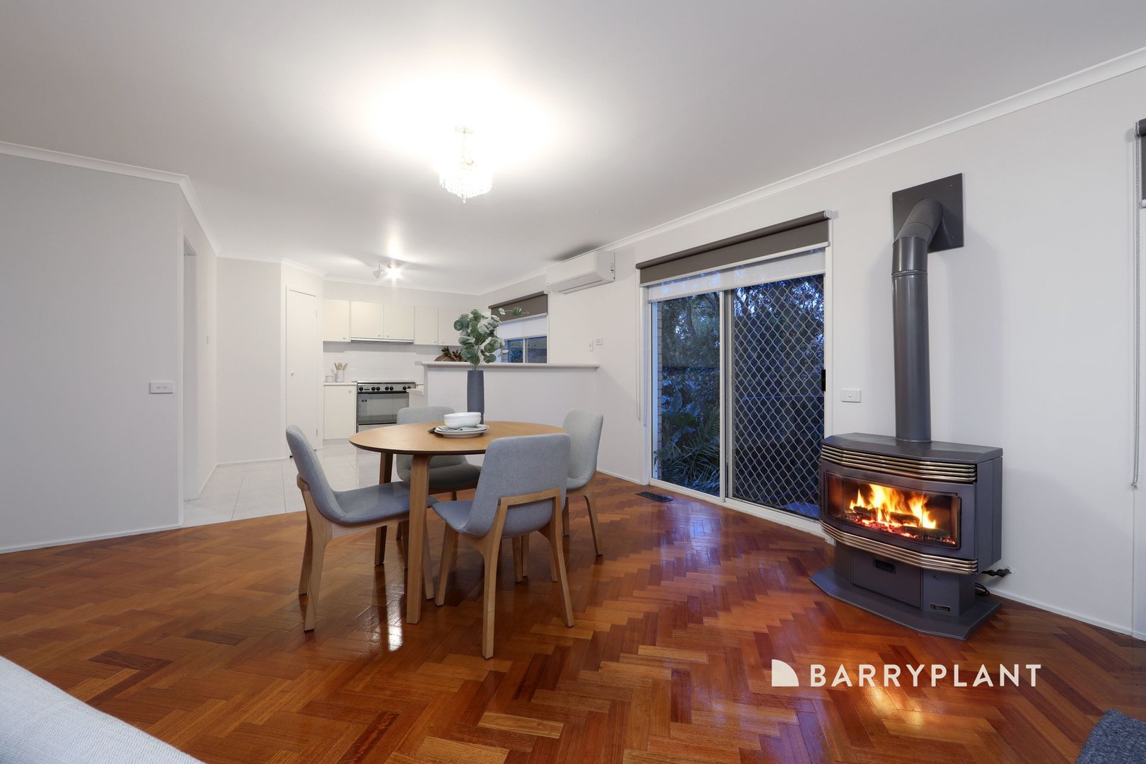 5 Westminster Drive, Rowville, VIC 3178, Rowville - Thumbnail 4