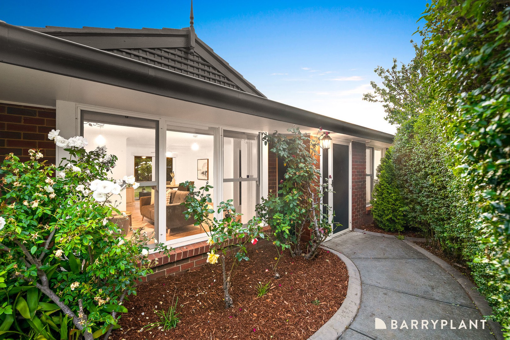 5 Wirrabarra Place, Berwick, VIC 3806, Berwick - Thumbnail 2