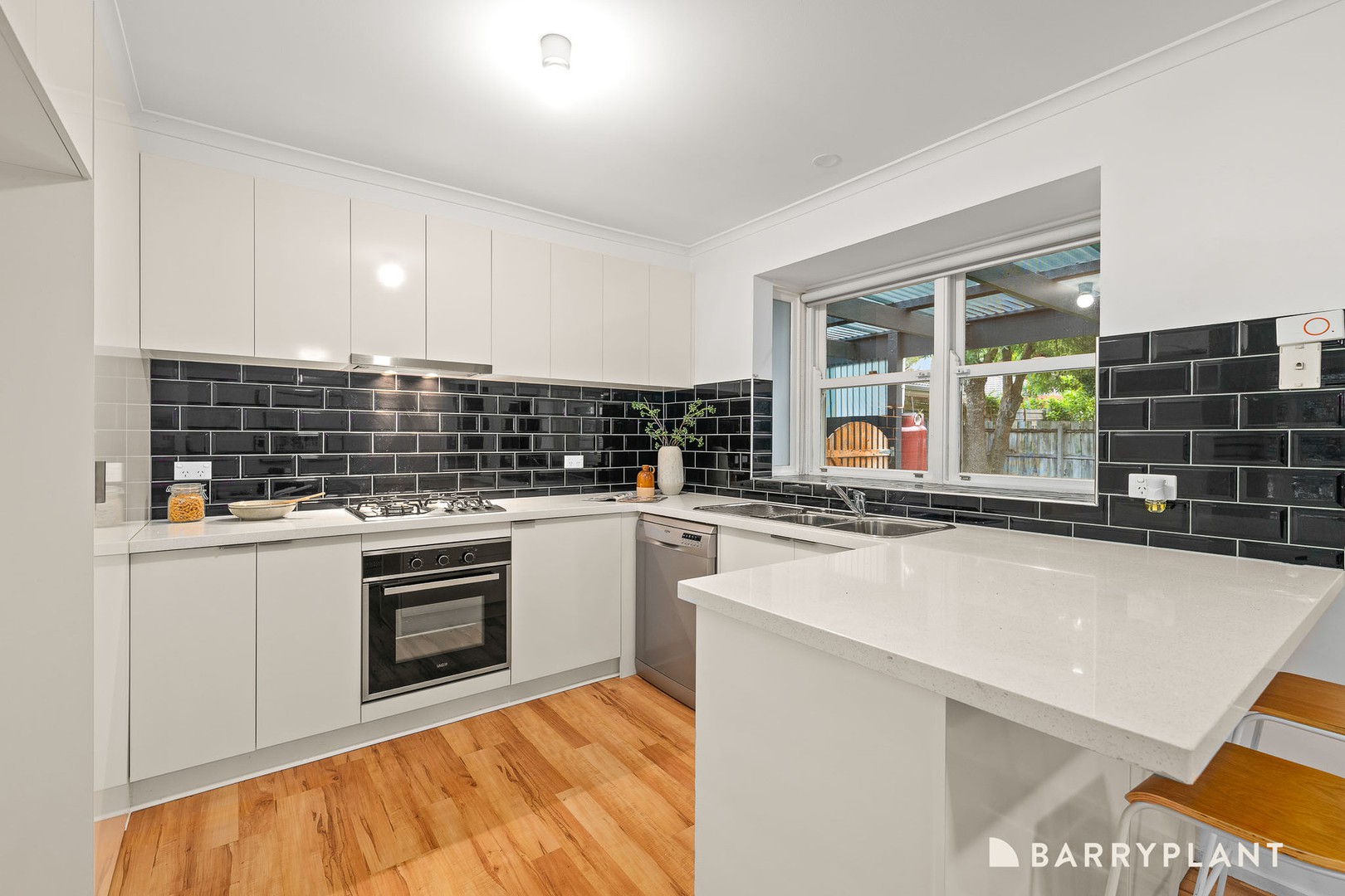 5 Wirrabarra Place, Berwick, VIC 3806, Berwick - Thumbnail 3