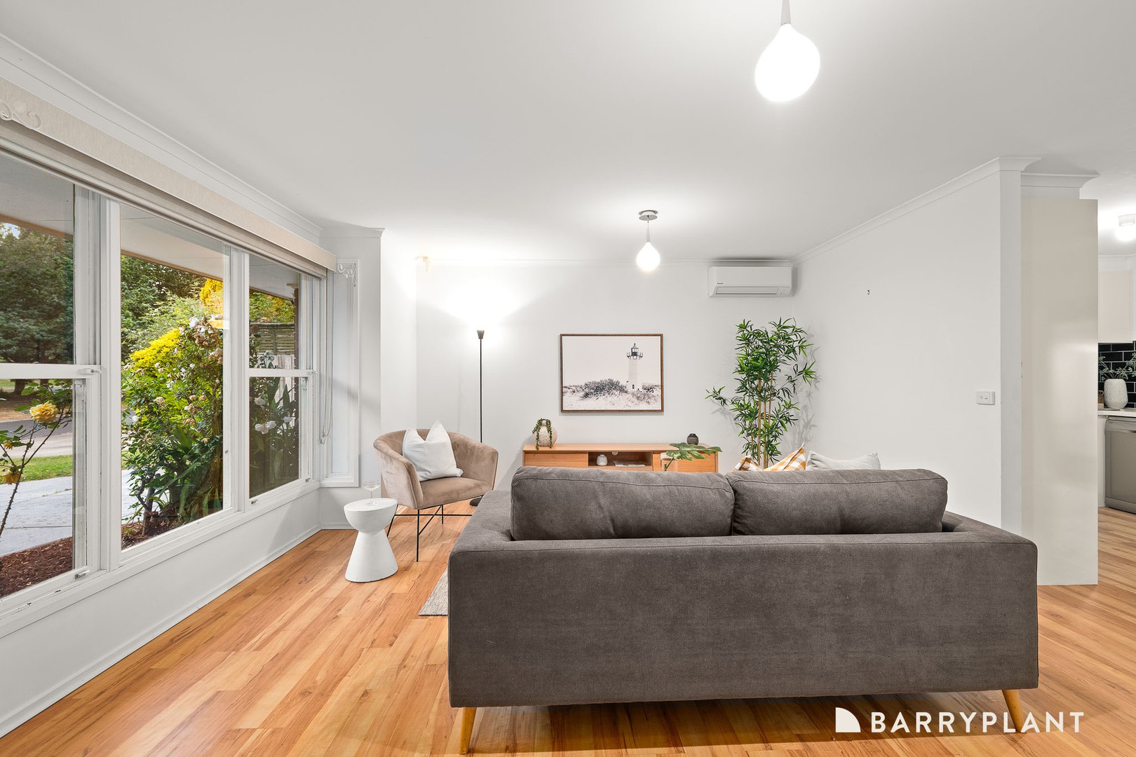 5 Wirrabarra Place, Berwick, VIC 3806, Berwick - Thumbnail 2