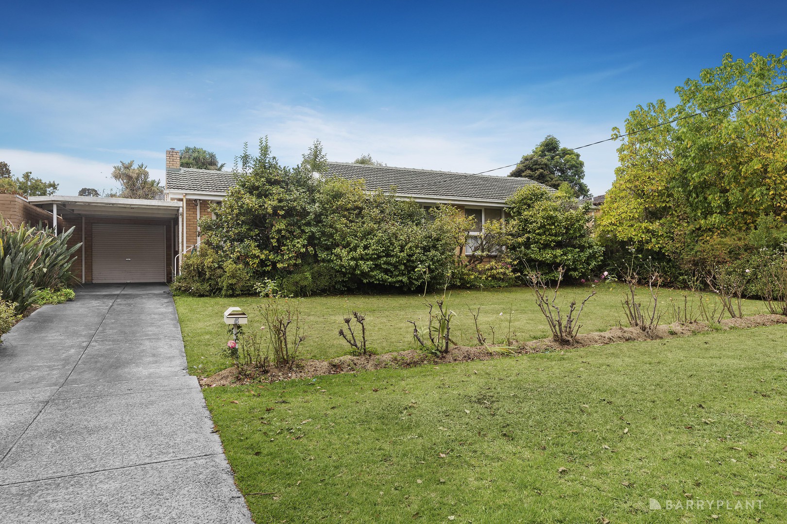 5 Woodhouse Road, Doncaster East, VIC 3109 - Thumbnail 2 - 10/04/2026