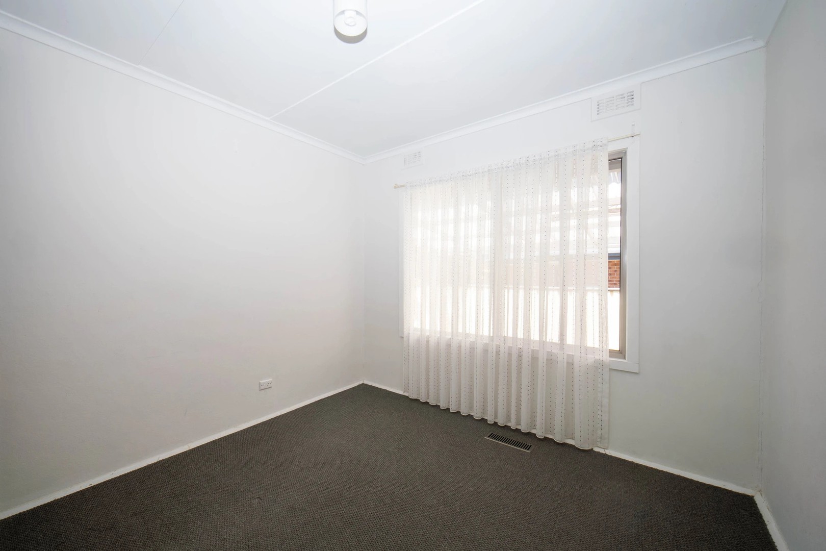 5 Wurruk Street, Fawkner, VIC 3060 - Thumbnail 2 - 06/03/2026