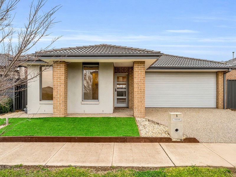 5 Yosemite Street, Truganina, VIC 3029 - Image - 11/11/2025