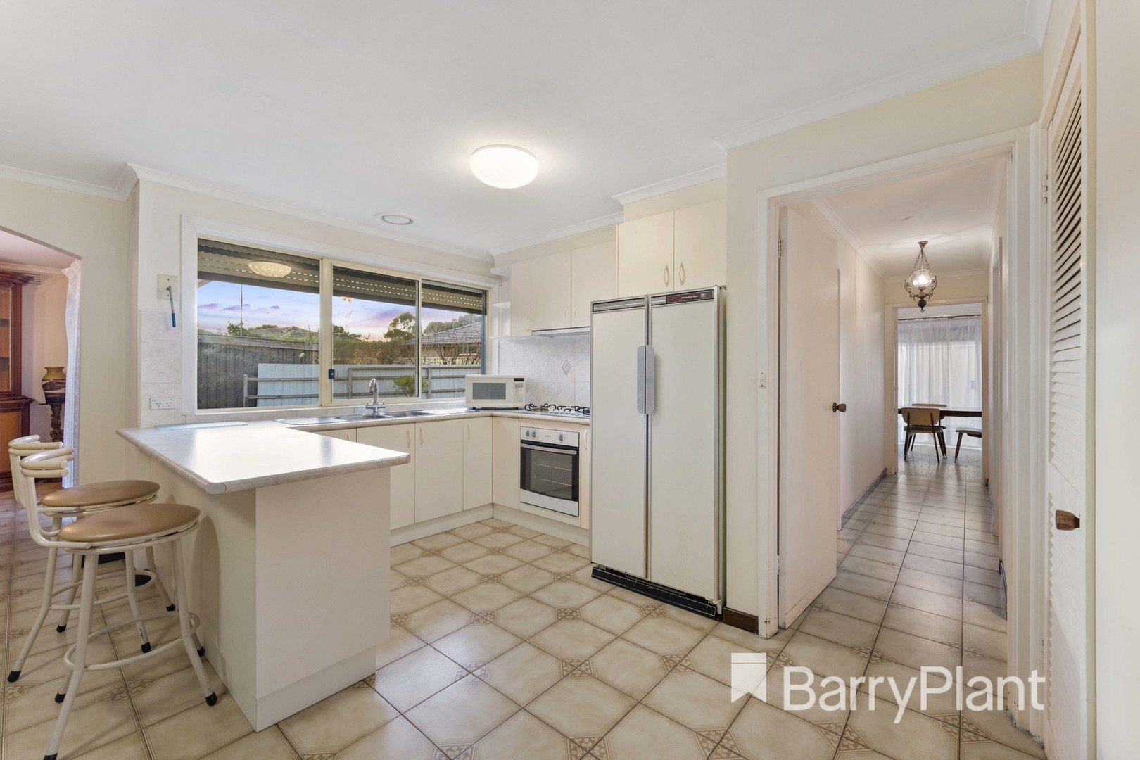 50 Atheldene Drive, St Albans, VIC 3021, St Albans - Thumbnail 4