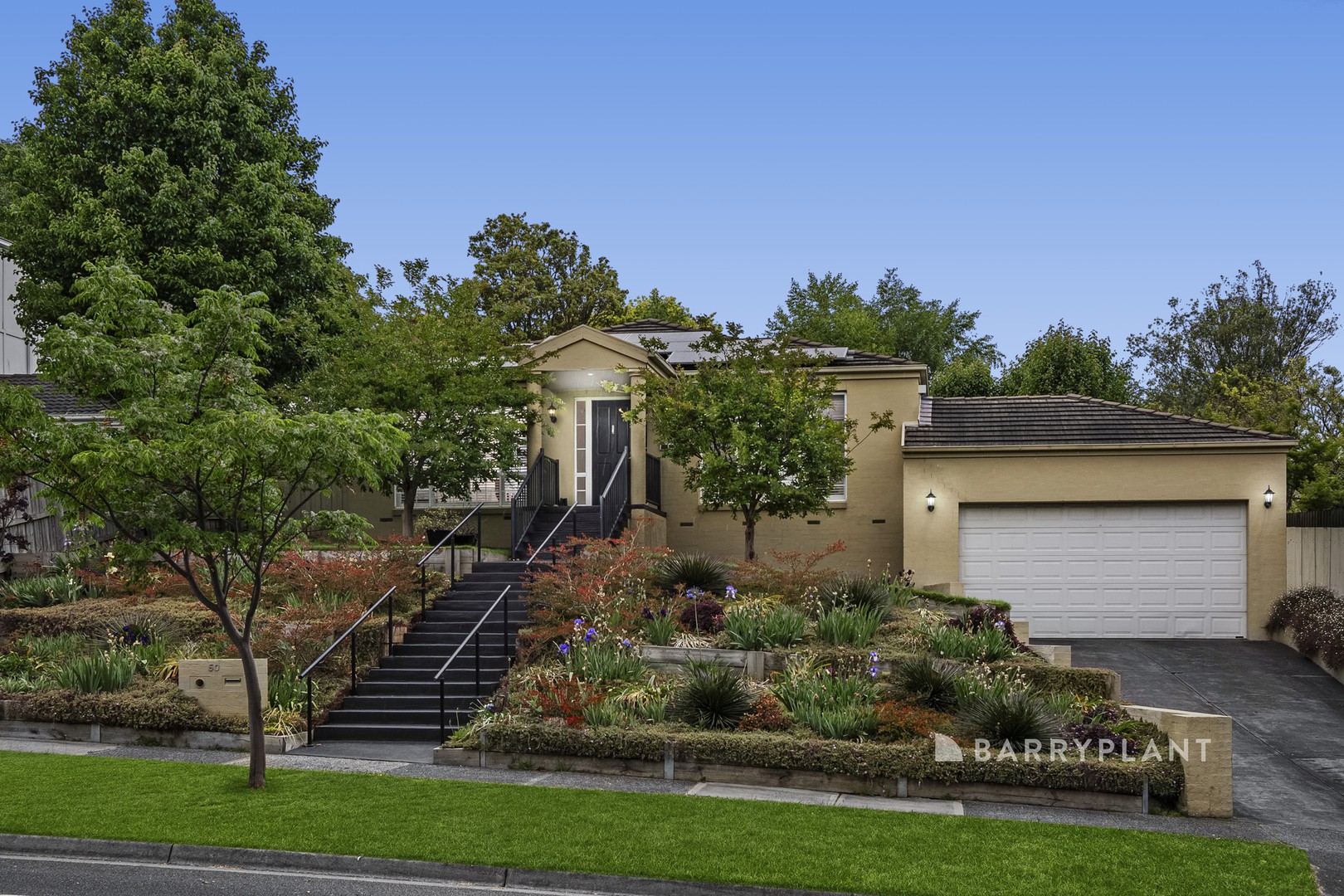 50 Avebury Drive, Berwick, VIC 3806, Berwick - Thumbnail 2