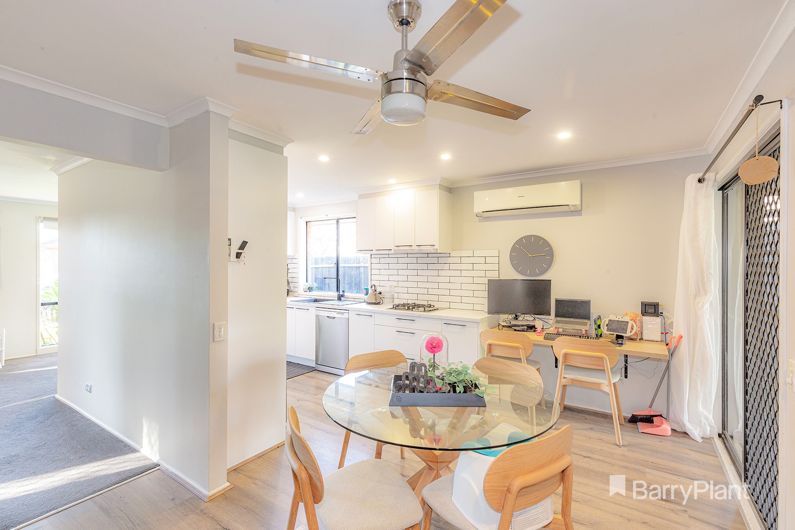 50 Broome Crescent, Cranbourne North, VIC 3977, Cranbourne North - Thumbnail 5