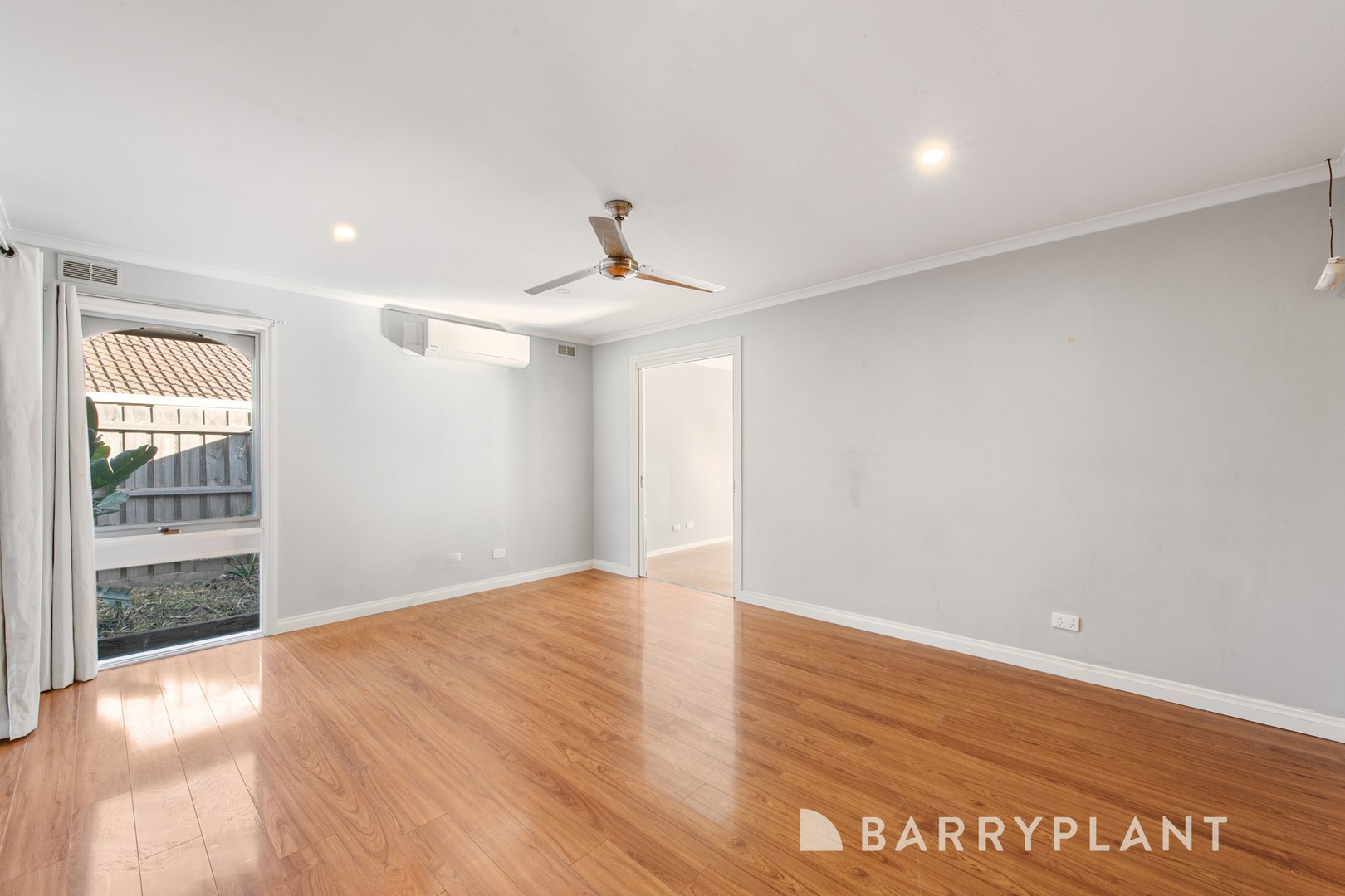 50 Callanan Drive, Melton South, VIC 3338, Melton South - Thumbnail 2