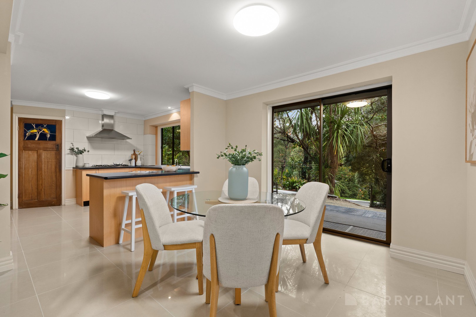 50 Caroline Avenue, Cockatoo, VIC 3781, Cockatoo - Thumbnail 2