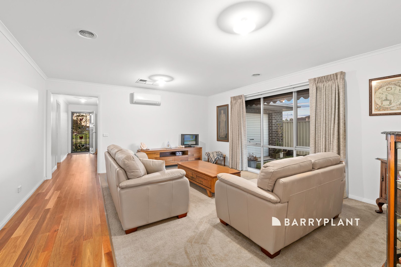 50 Cumberland Drive, Pakenham, VIC 3810, Pakenham - Thumbnail 2