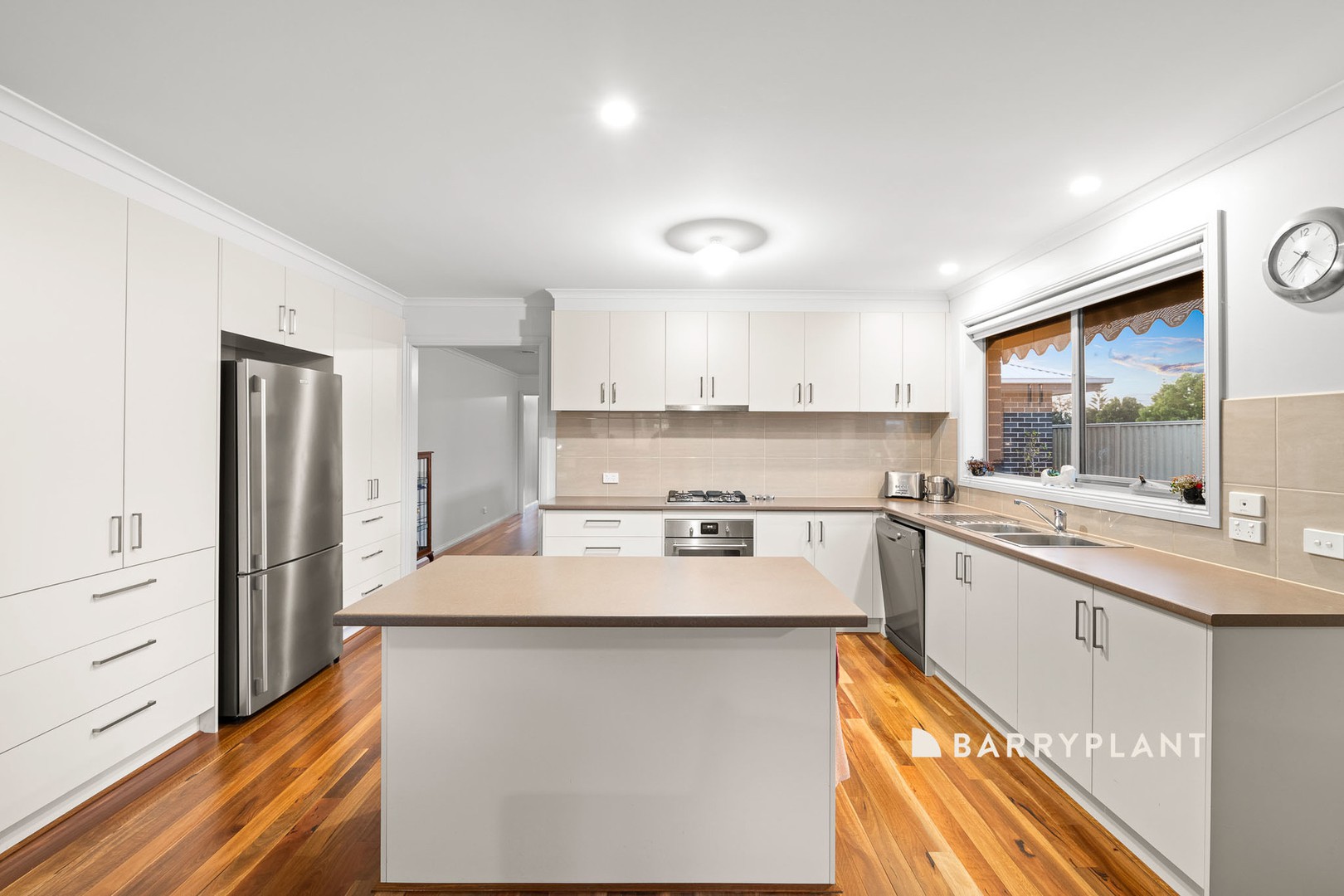 50 Cumberland Drive, Pakenham, VIC 3810, Pakenham - Thumbnail 4