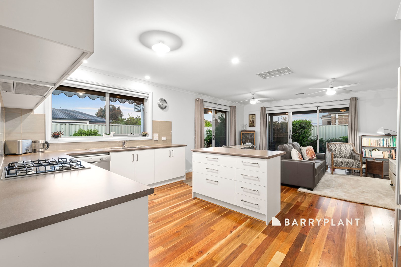 50 Cumberland Drive, Pakenham, VIC 3810, Pakenham - Thumbnail 6