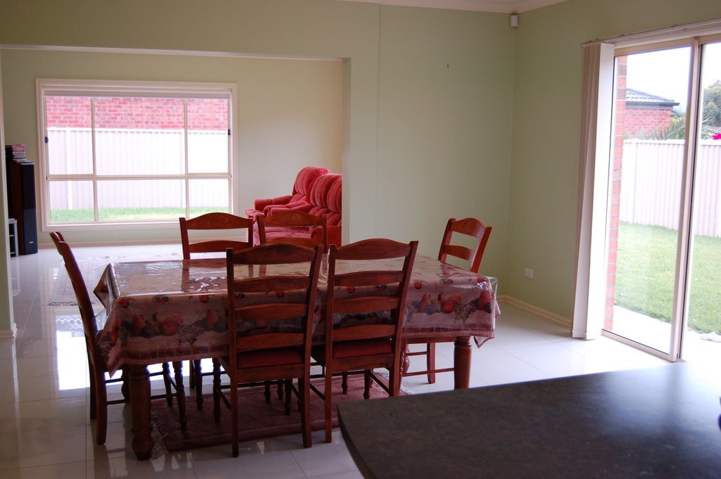 50 Dunkirk Drive, Point Cook, VIC 3030, Point Cook - Thumbnail 4