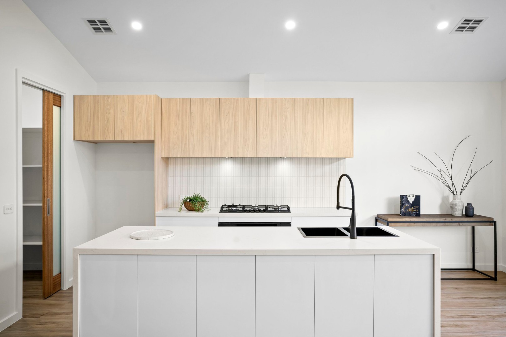 50 Etzel Street, Airport West, VIC 3042, Airport West - Thumbnail 5
