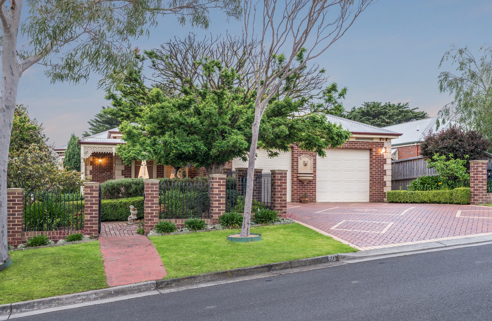 50 Grosvenor Drive, Wandana Heights, VIC 3216 - Thumbnail 2 - 10/11/2025