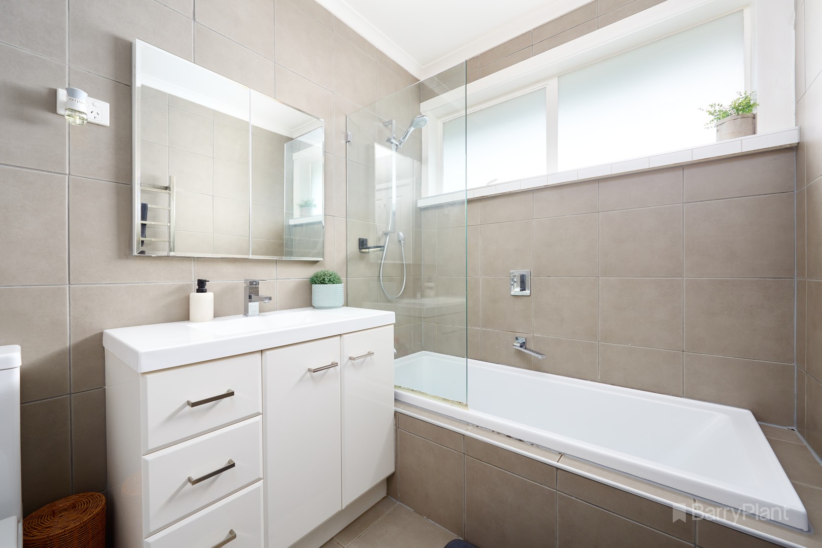 50 Heyington Crescent, Noble Park North, VIC 3174, Noble Park North - Thumbnail 7