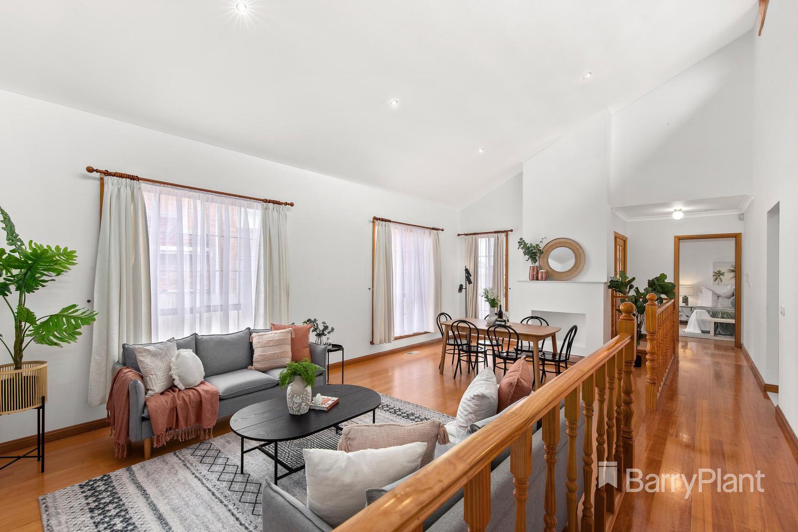 50 Lady Penrhyn Avenue, Mill Park, VIC 3082, Mill Park - Thumbnail 2