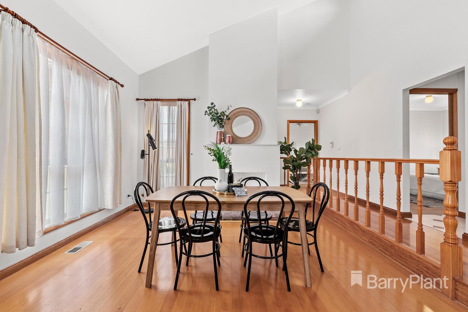 50 Lady Penrhyn Avenue, Mill Park, VIC 3082, Mill Park - Thumbnail 4