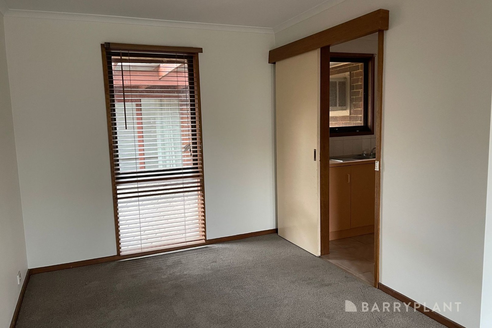 50 Mckenzie Crescent, Hoppers Crossing, VIC 3029, Hoppers Crossing - Thumbnail 5