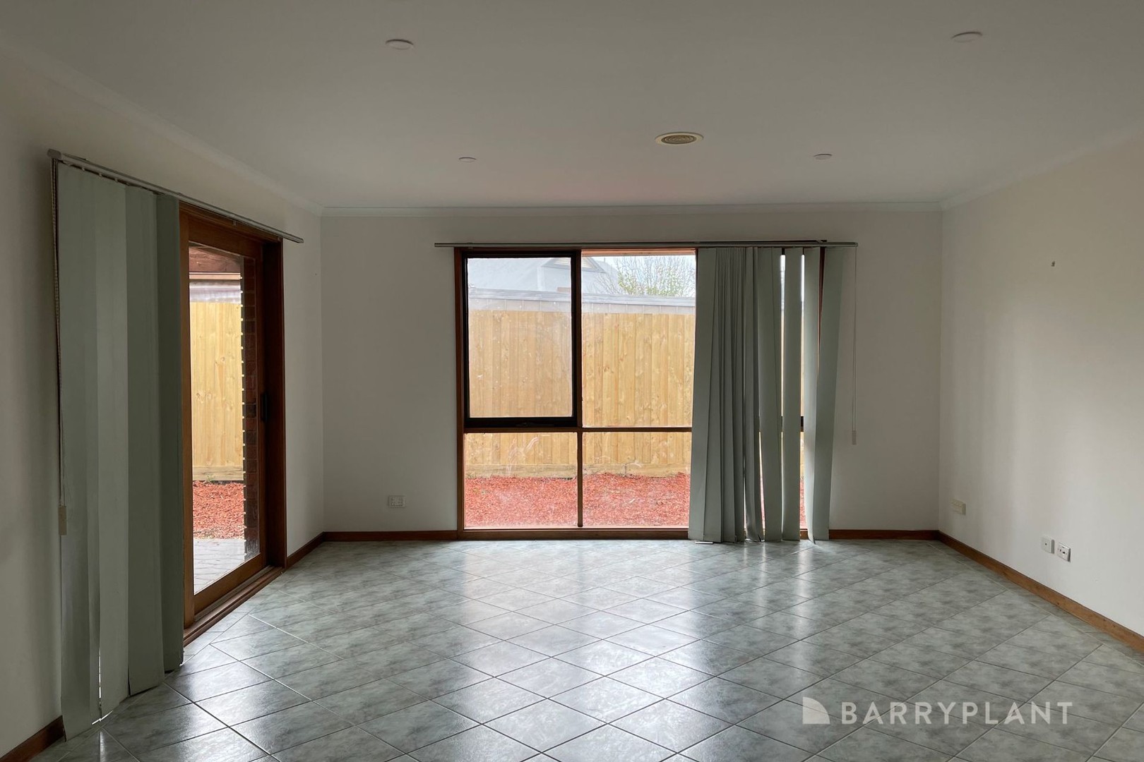 50 Mckenzie Crescent, Hoppers Crossing, VIC 3029, Hoppers Crossing - Thumbnail 6