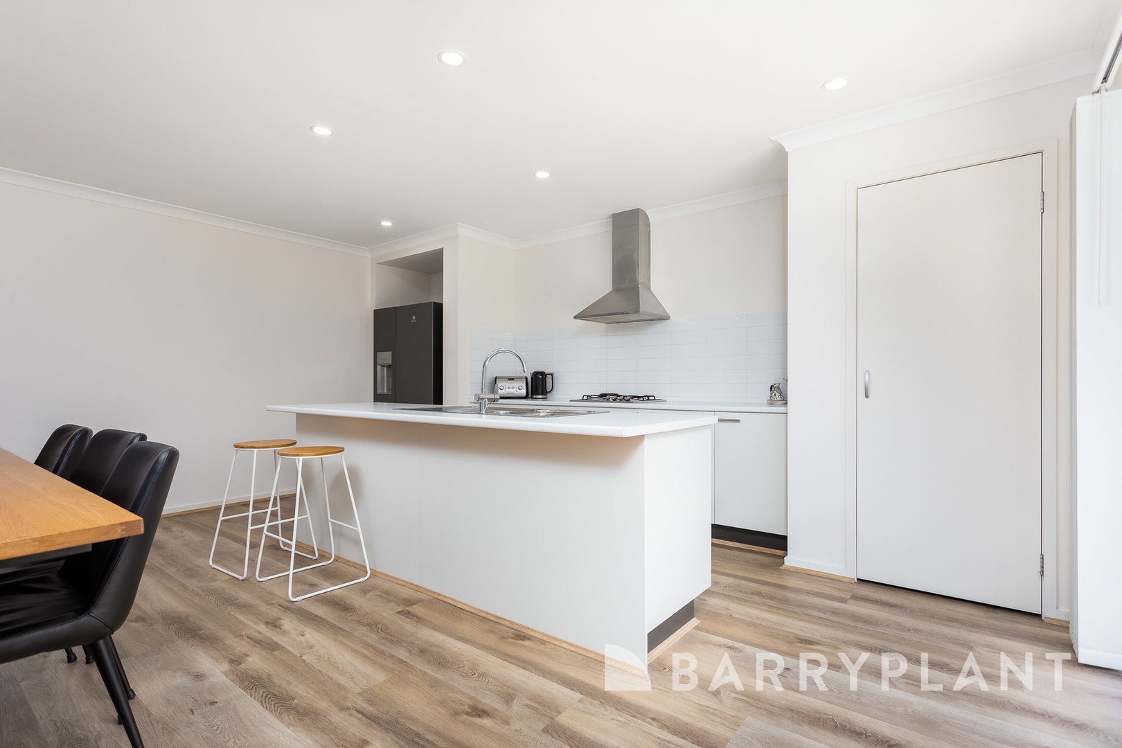 50 Middleton Drive, Point Cook, VIC 3030, Point Cook - Thumbnail 4