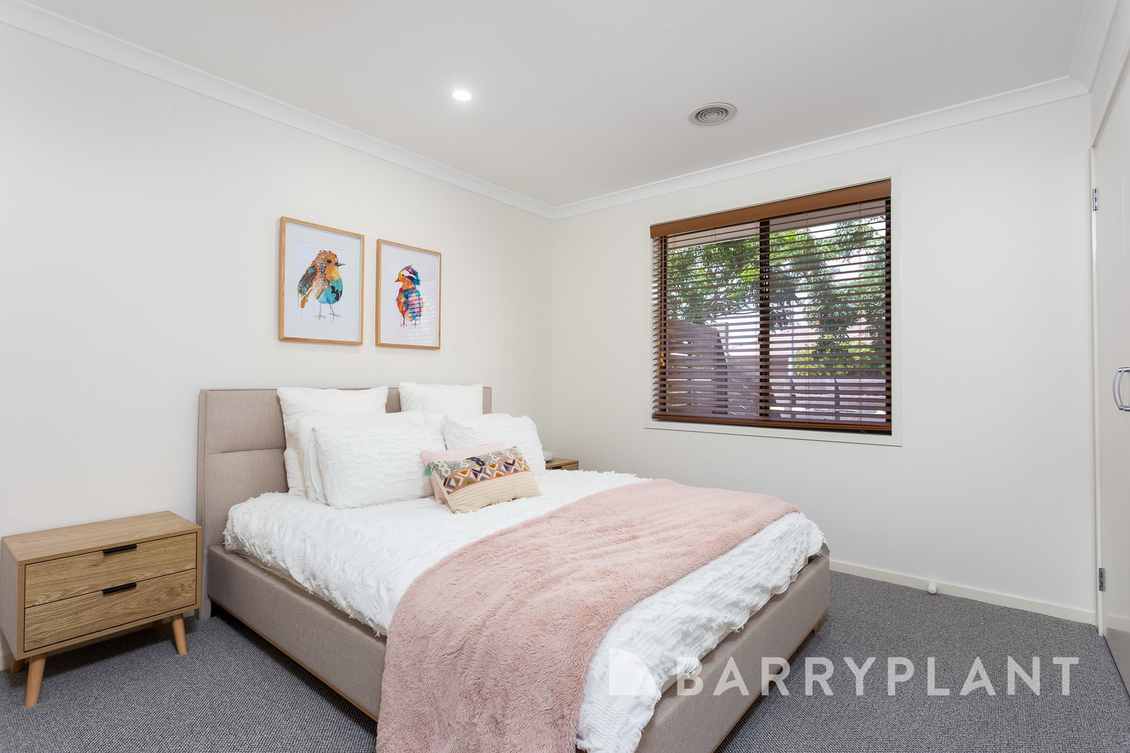 50 Middleton Drive, Point Cook, VIC 3030, Point Cook - Thumbnail 5