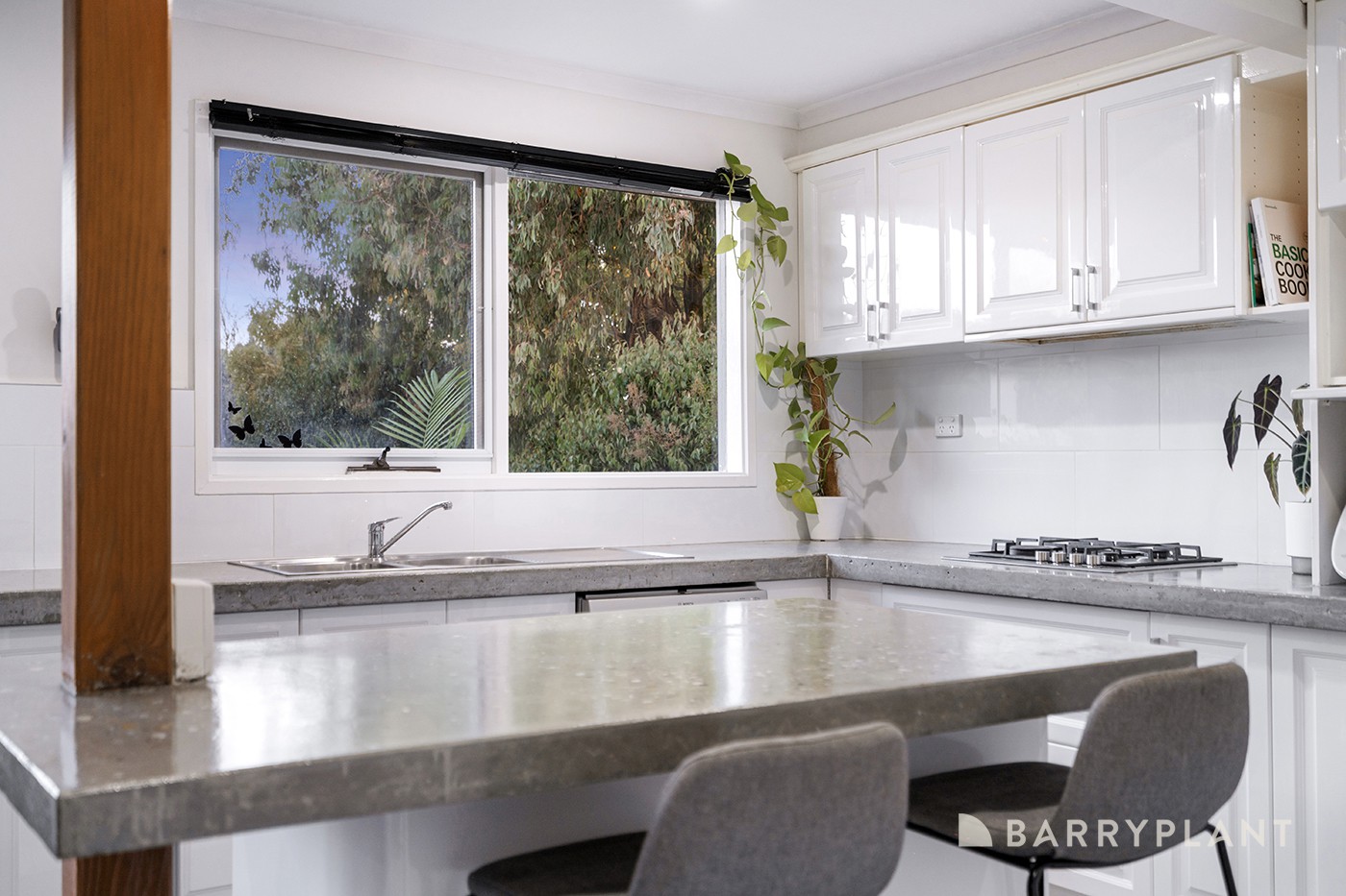 50 Parkvalley Drive, Chirnside Park, VIC 3116, Chirnside Park - Thumbnail 6