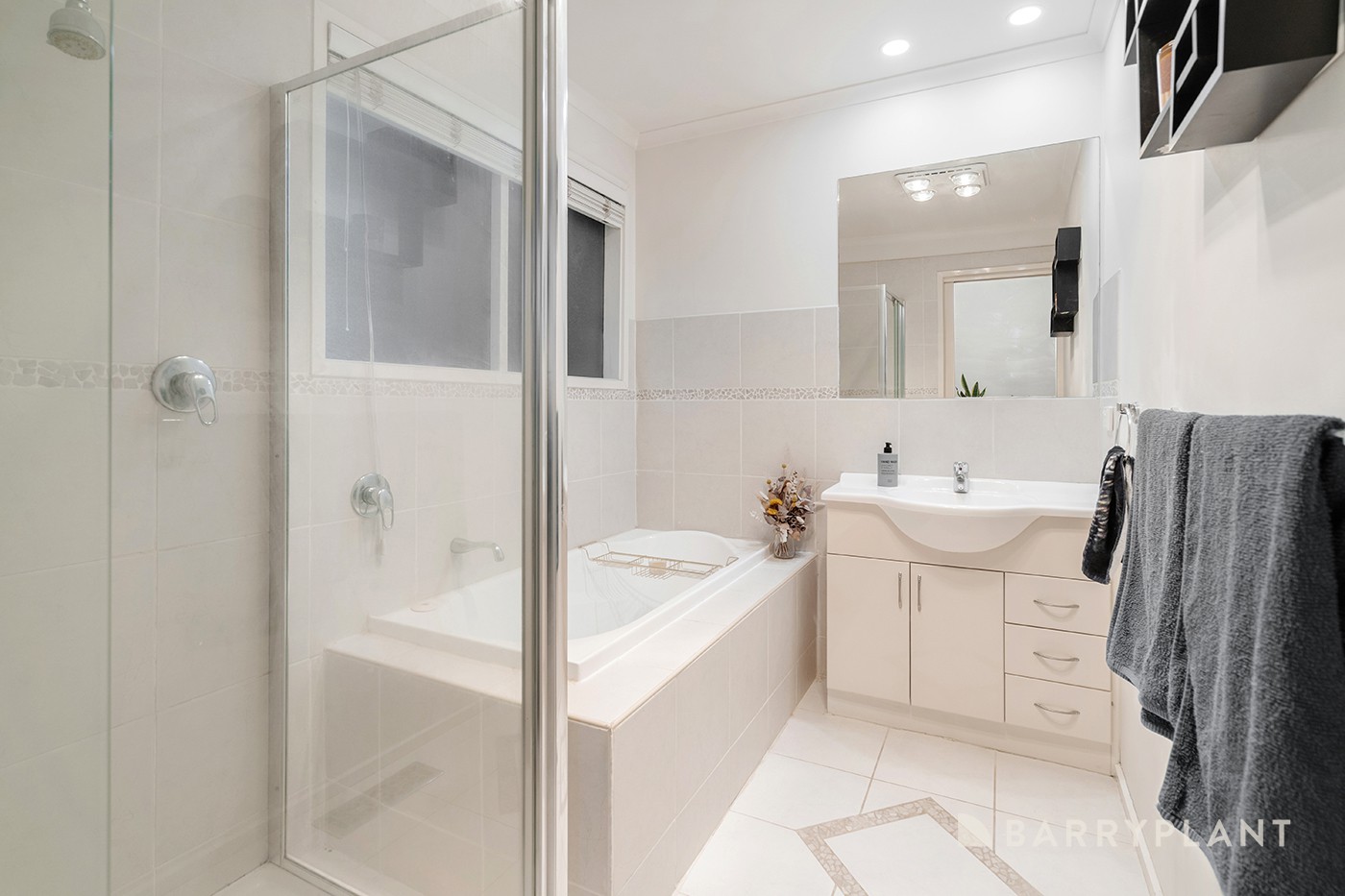 50 Parkvalley Drive, Chirnside Park, VIC 3116, Chirnside Park - Thumbnail 8